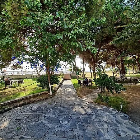 Sporkoey & Club Hotel